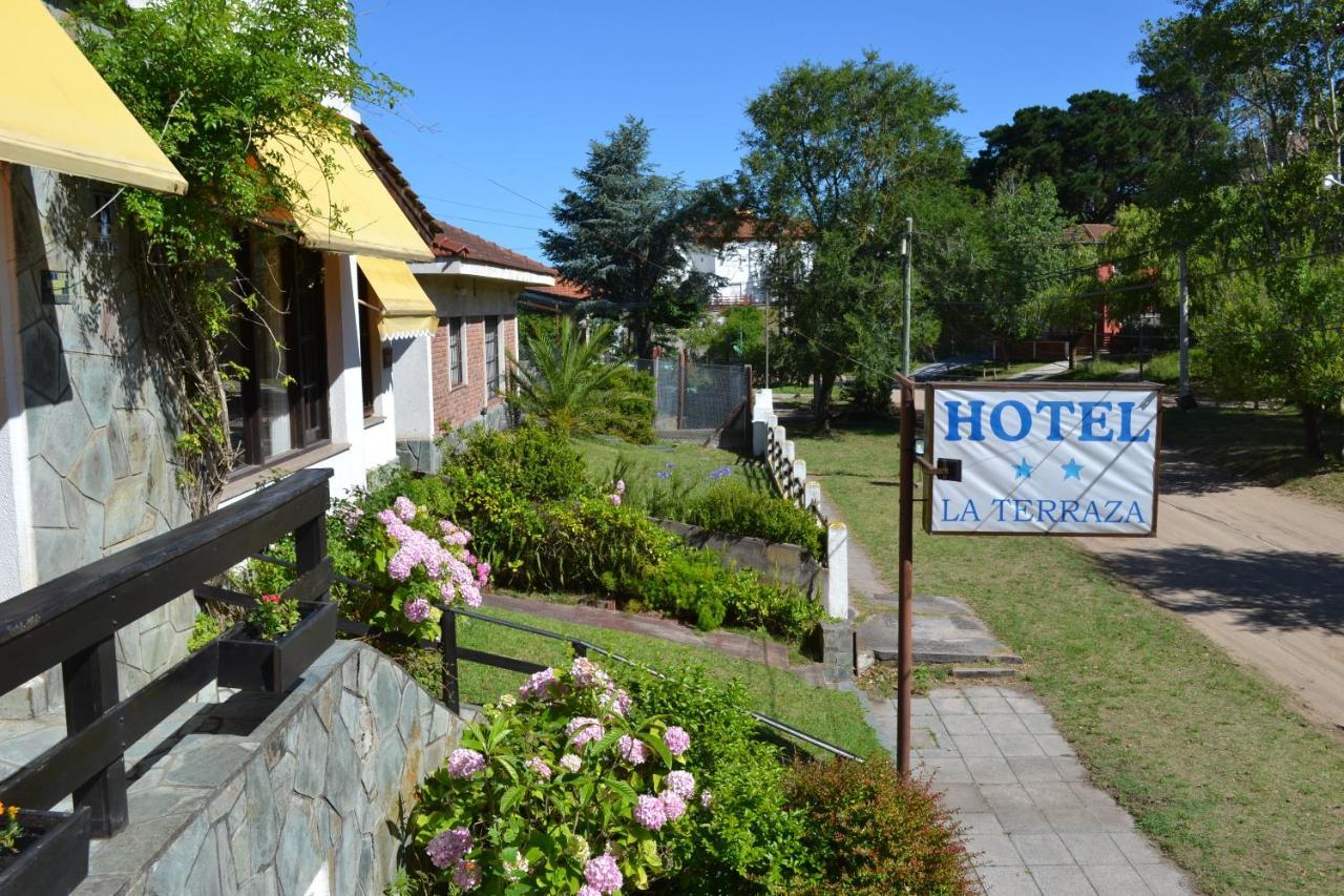 Hotel La Terraza Вила Гесел Екстериор снимка