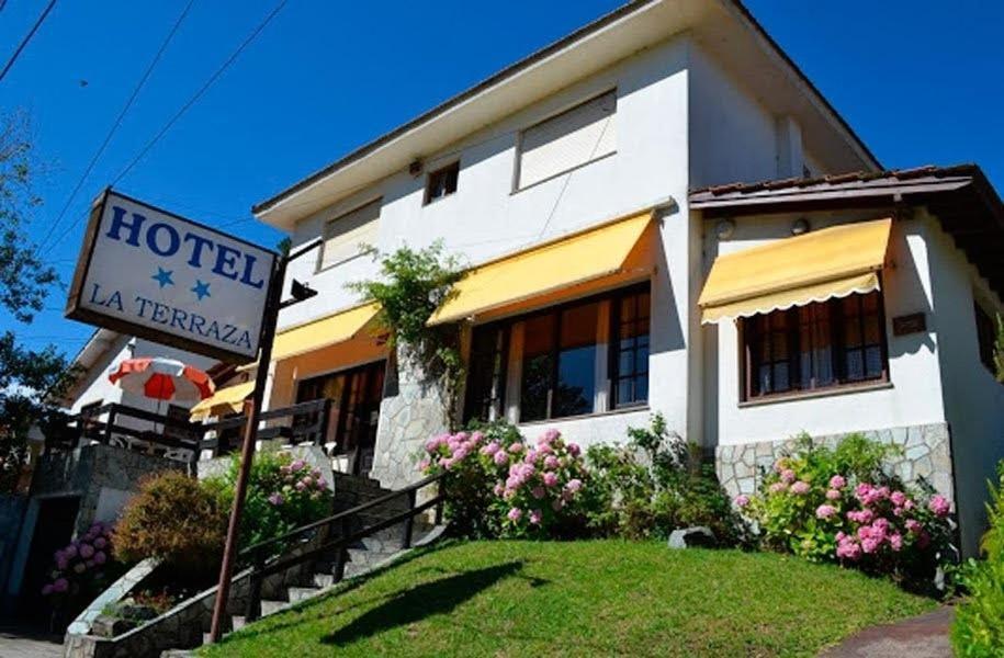 Hotel La Terraza Вила Гесел Екстериор снимка