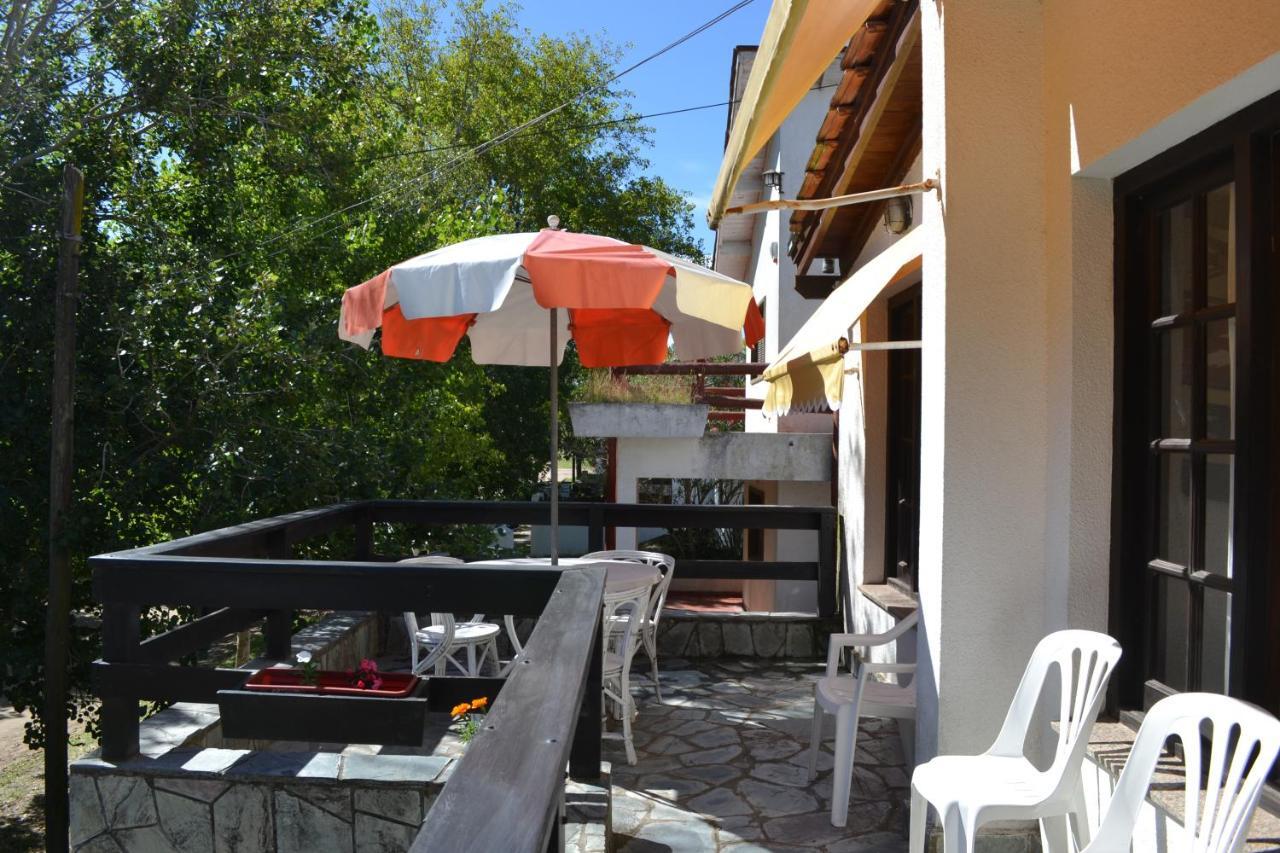 Hotel La Terraza Вила Гесел Екстериор снимка